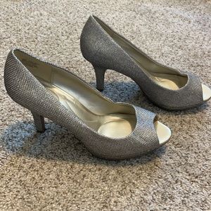 Bandolino B Flexible Fold Glitter Peep Toe Heels